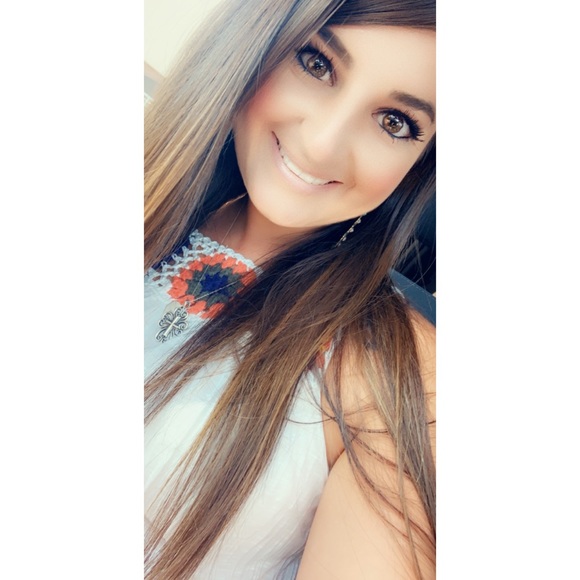 Meet your Posher, Krissa - Picture 1 of 1